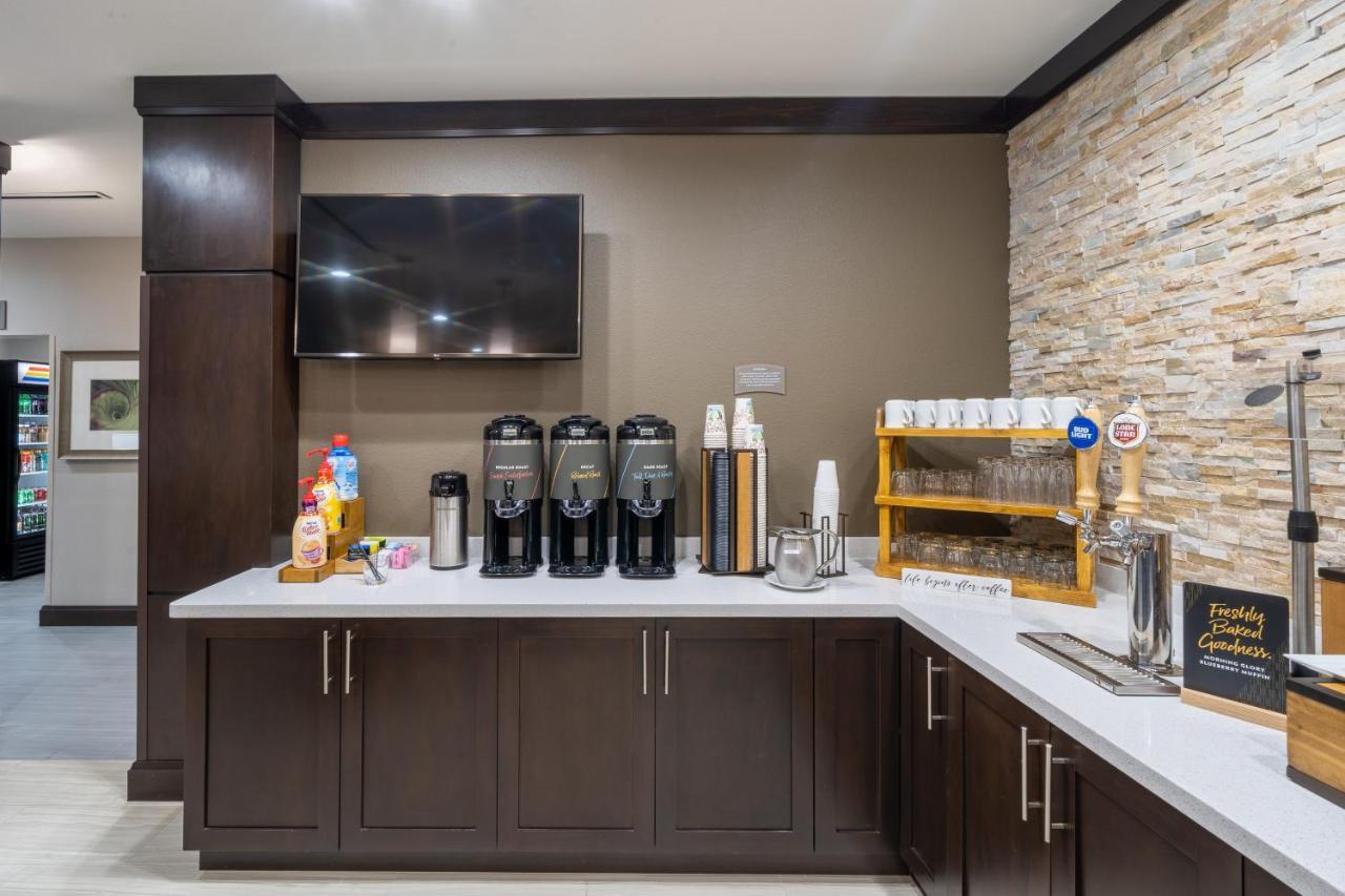 Staybridge Suites Houston East - Baytown, An Ihg Hotel Εξωτερικό φωτογραφία