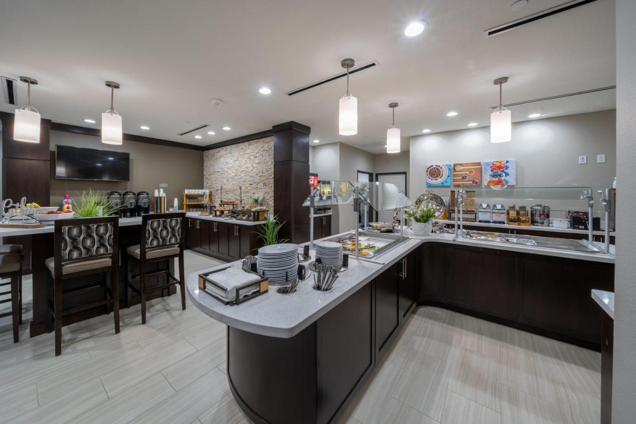 Staybridge Suites Houston East - Baytown, An Ihg Hotel Εξωτερικό φωτογραφία